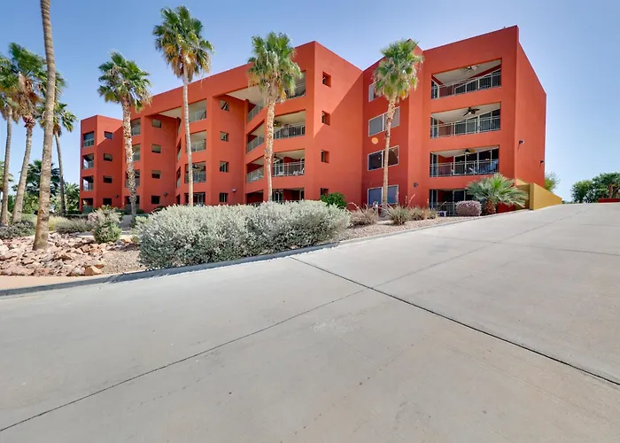 Step-free Bullhead W/ Balcony! Holiday home Bullhead City